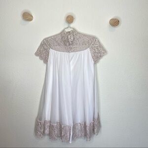 Vintage Claire Sandra by Lucie In Petite lace robe